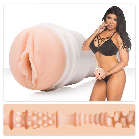 Fleshlight Girls Romi Rain Storm Fleshlight Masturbator